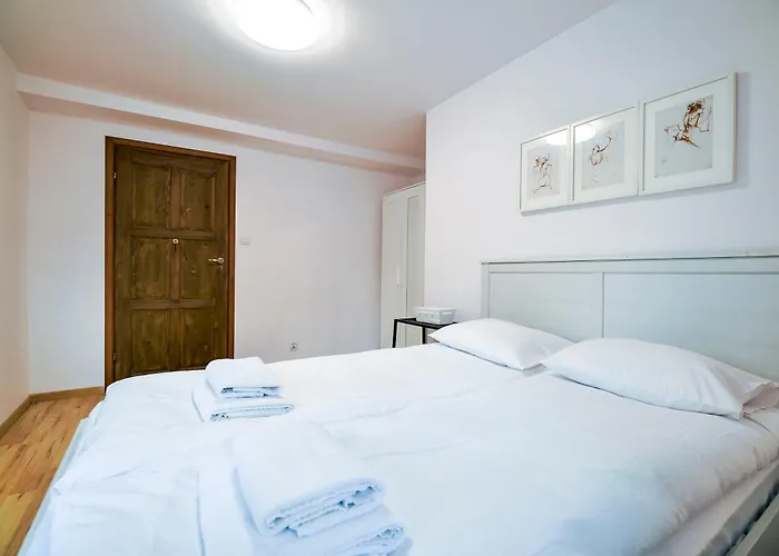 Citystay Dekerta Apartment